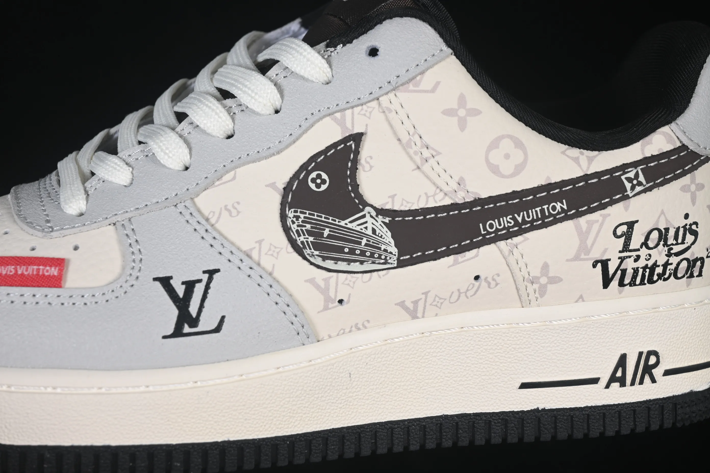 All categories Nk Air Force 1 Air Force series Nk Air Force 1 Low Air Force low-top Nike Air Force 1'07 Low Gray and white contrast Air Force 1 low-top casual sneakers DF0188-138